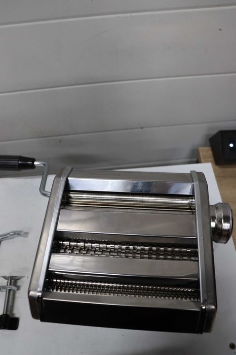 InnovaGoods Машина за паста, 3 ролки за спагети, талиателе, лазаня