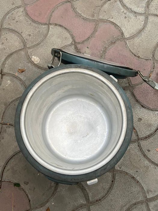 Продам пищевой термос