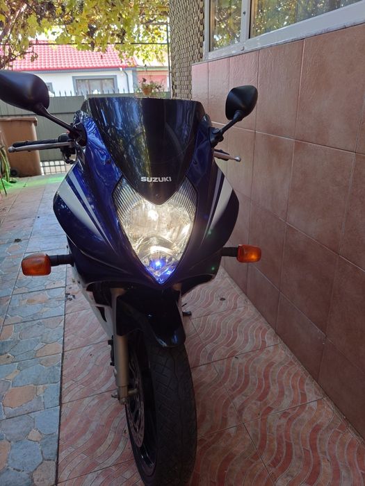 Vând Suzuki GS 500F