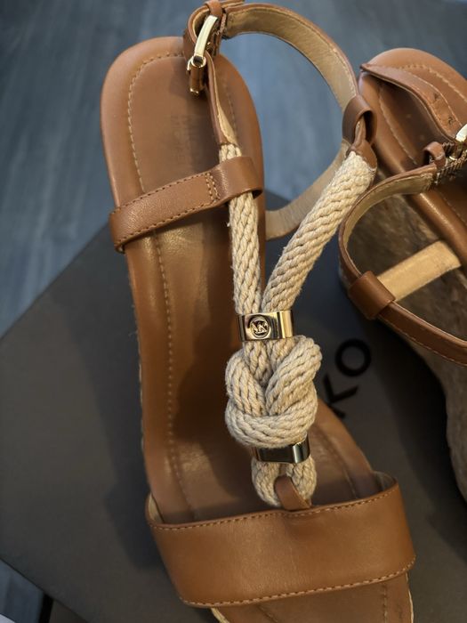 Michael Kors сандали на платформа – №38