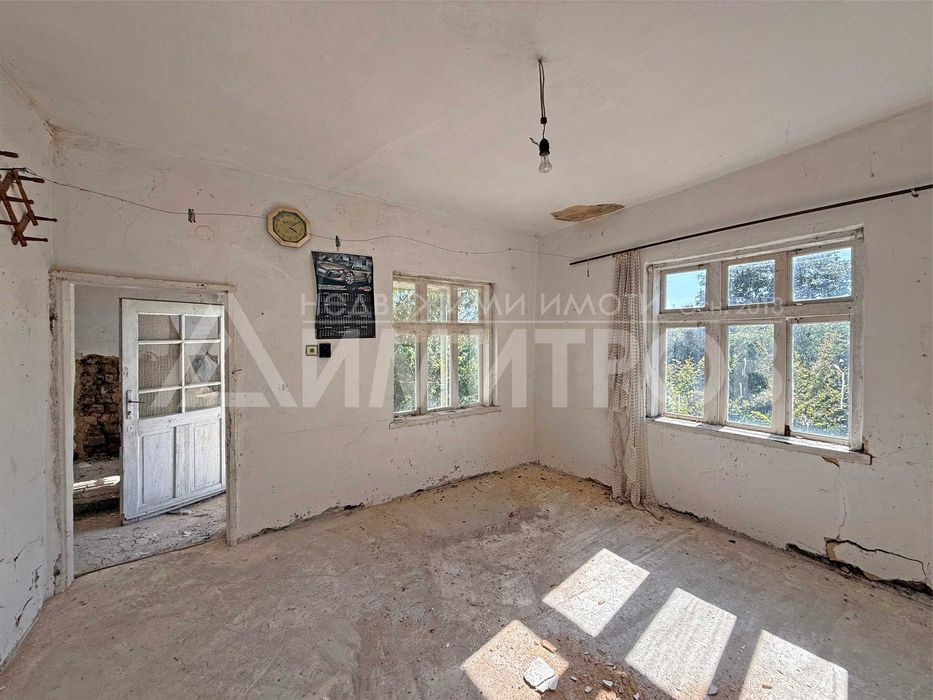 Продава се Къща в с. Сечище, Област Шумен - 55 кв.м за 364 €/кв.м - Снимка #11