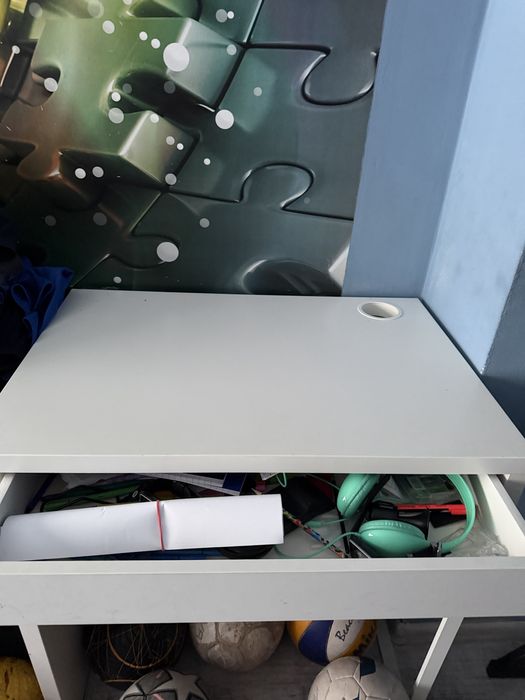 Ученическо бюро -2бр. Ikea