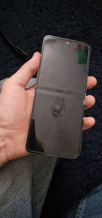 z flip 5 8/256 с дп