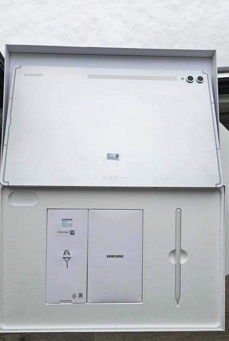 Tableta Samsung Tab S10 Ultra - 12GB RAM - 256GB - Open Box