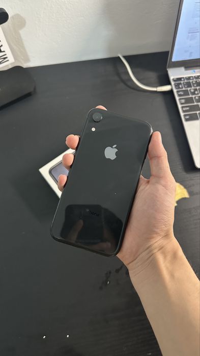 Iphone xr  все в оригинале
