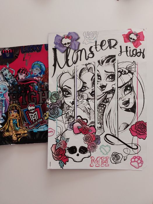 Monster High bundle - списания, книги, плакати и др. + Ever After High