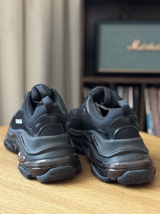 Balenciaga Triple S чёрные