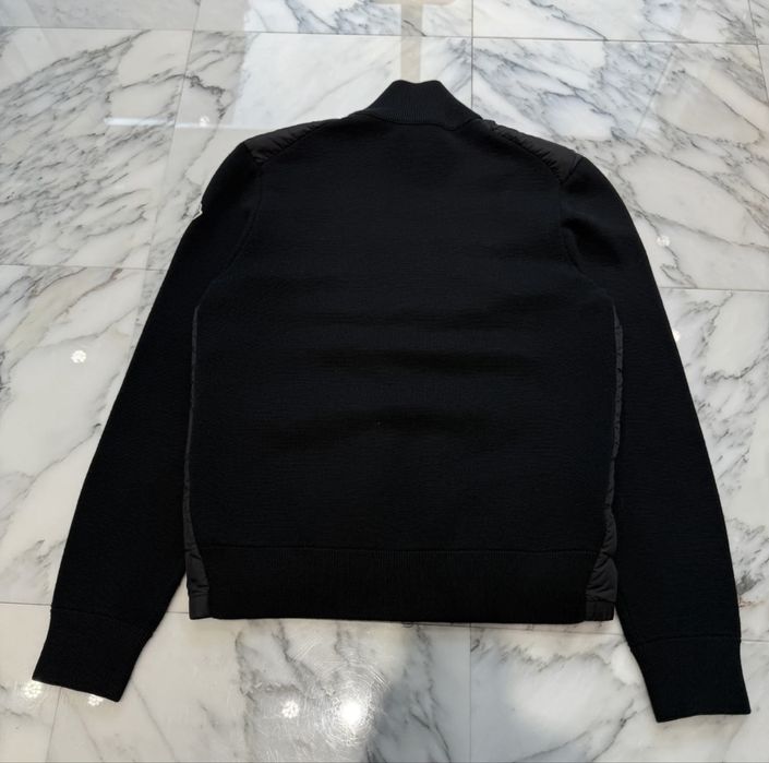 Яке Moncler топ