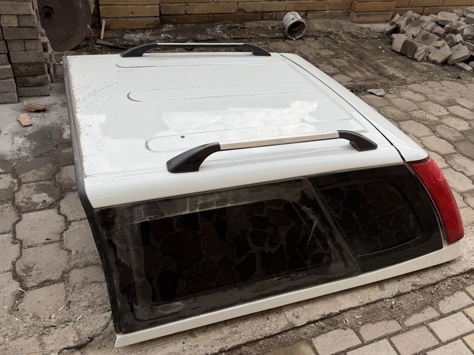 Продаю кунг на Toyota Hilux