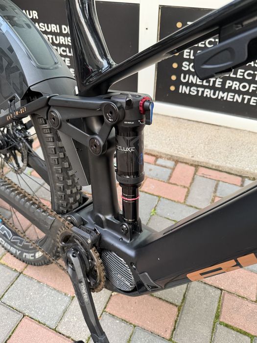 Bicicletă Electrică Asistată BULLS Sonic Evo AM-SL 1 Carbon Full Suspension - Motor Shimano EP8, Baterie 750Wh, Stare Excelentă, 510 km rulați