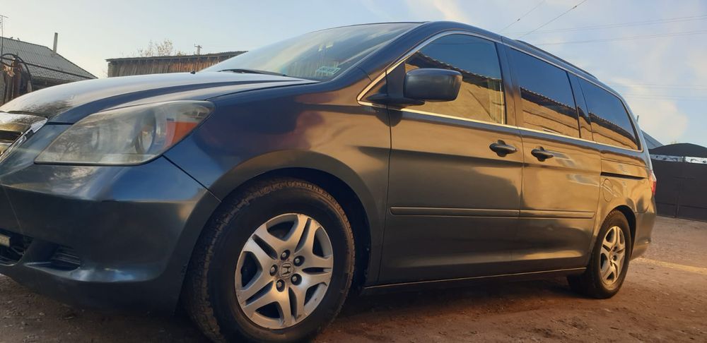 Авто Хонда авто колиги