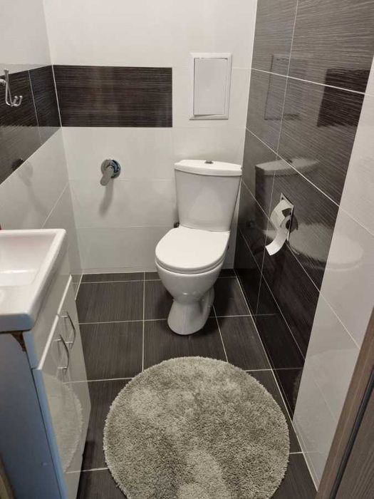 Дава се под наем Тристаен апартамент в София, Център - 95 кв.м за 561 € - Снимка #4