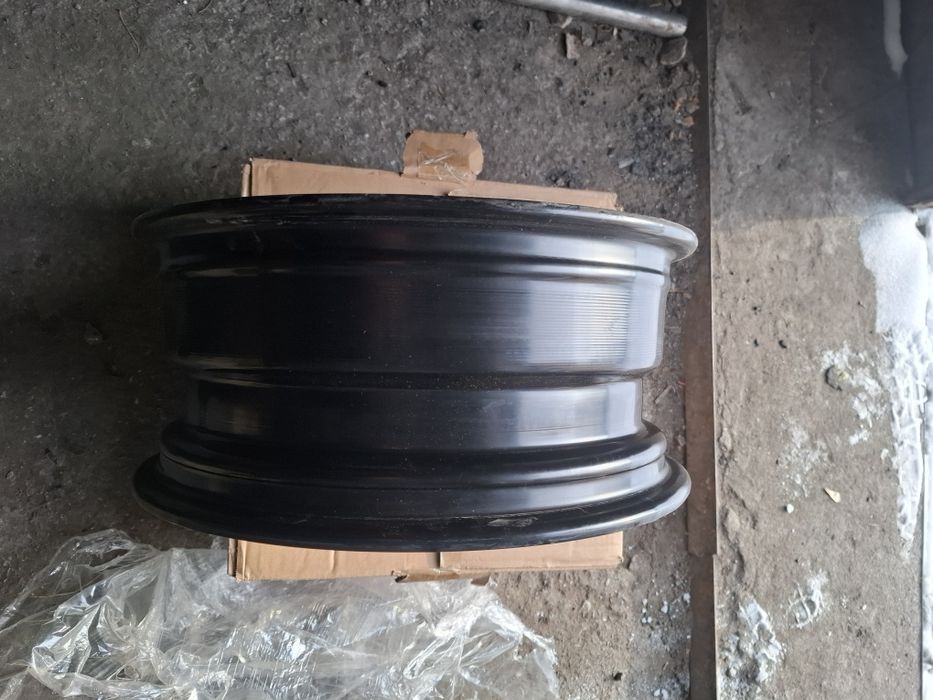 Диски  с колпаками