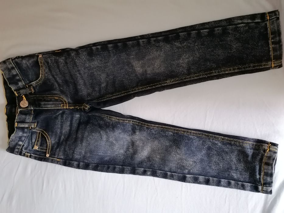 Blugi marime 110 ,m 116 in stare f buna