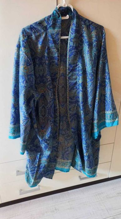 Оригинални китайски кимона и дрехи