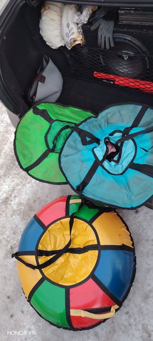 продам тюбинги все 3 за одну цену