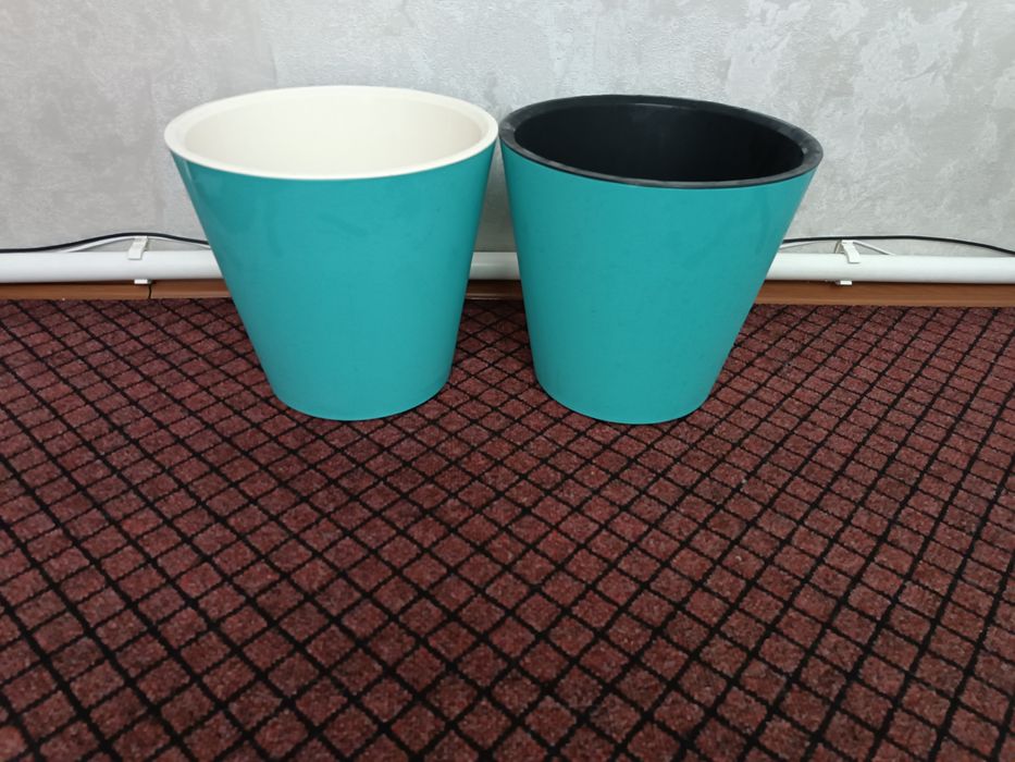 Продаю цветочные горшки