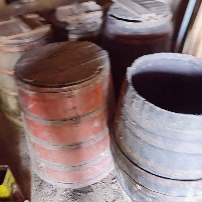 Бурета за вино, каци, кашпи, крачета, за декорация и др.