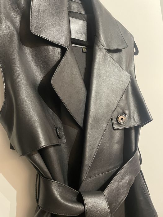 Дълъг кожен елек с колан