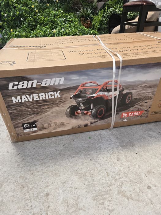 Акумулаторно UTV Can-Am Maverick Turbo RR, 4х4, 800W, 24V/7Ah, EVA гуми, R/C 2.4G