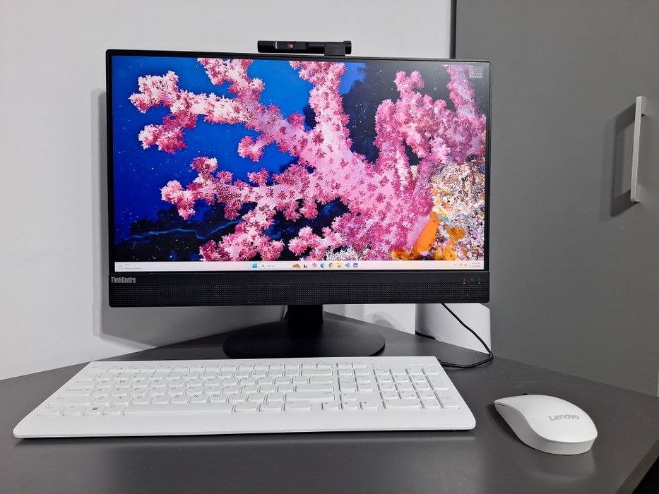 Lenovo All-in-One I5 32 Gb RAM SSD500Gb+SSD256Gb