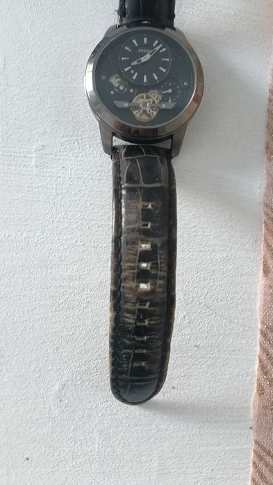 Часовник  FOSSIL  механизъм автомат