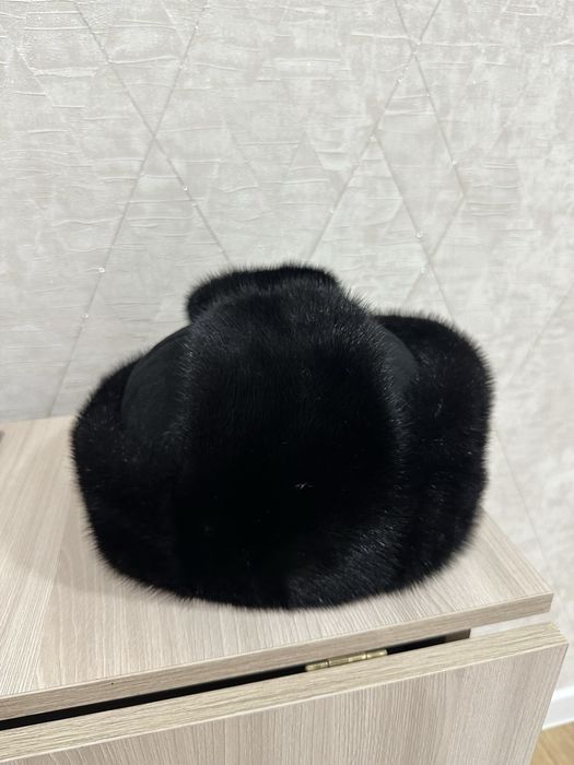 Продается мужская шапка