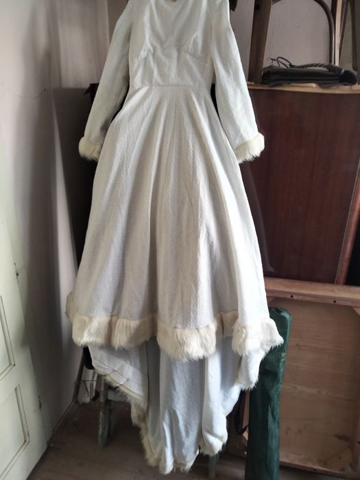 Vând rochie mireasa vintage 1977