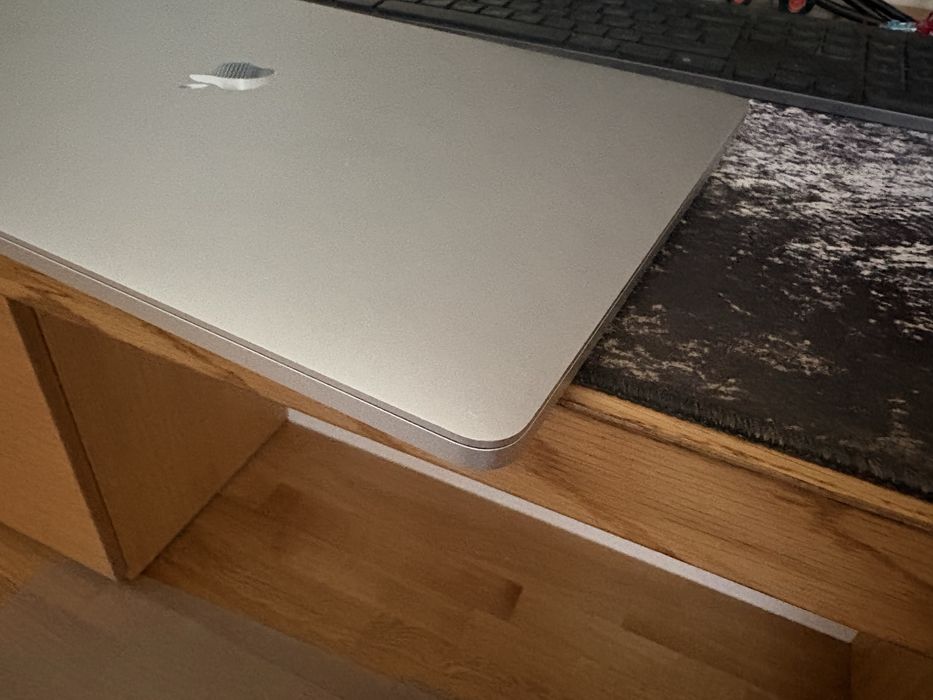 MacBook Pro 16-inch A2141