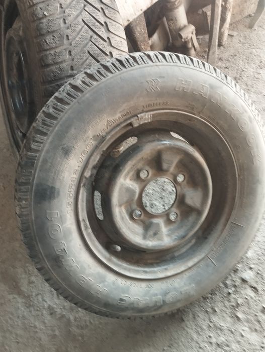 Продам запаски на мерс,дамас