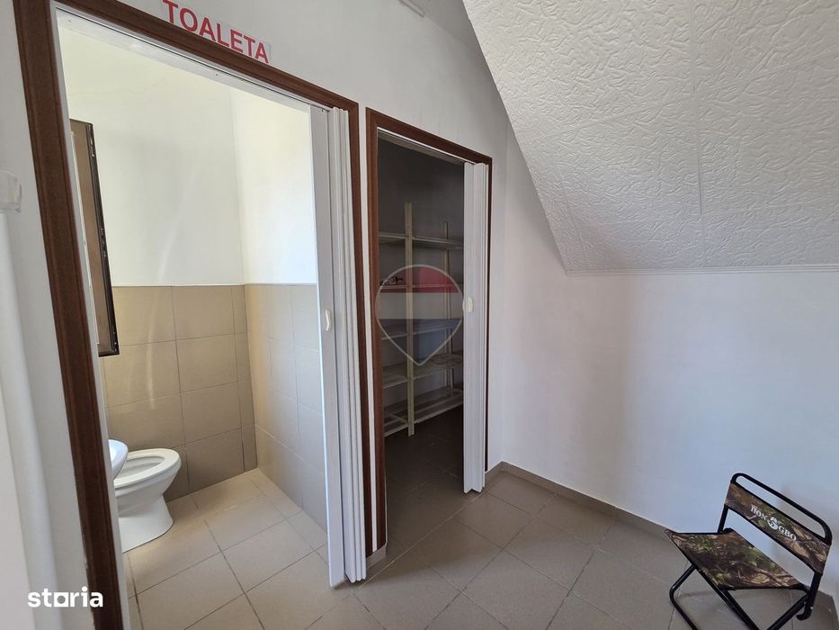 Spațiu Comercial de Închiriat langa primaria Golesti