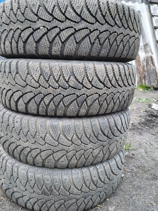 Продам зимние шины r14
