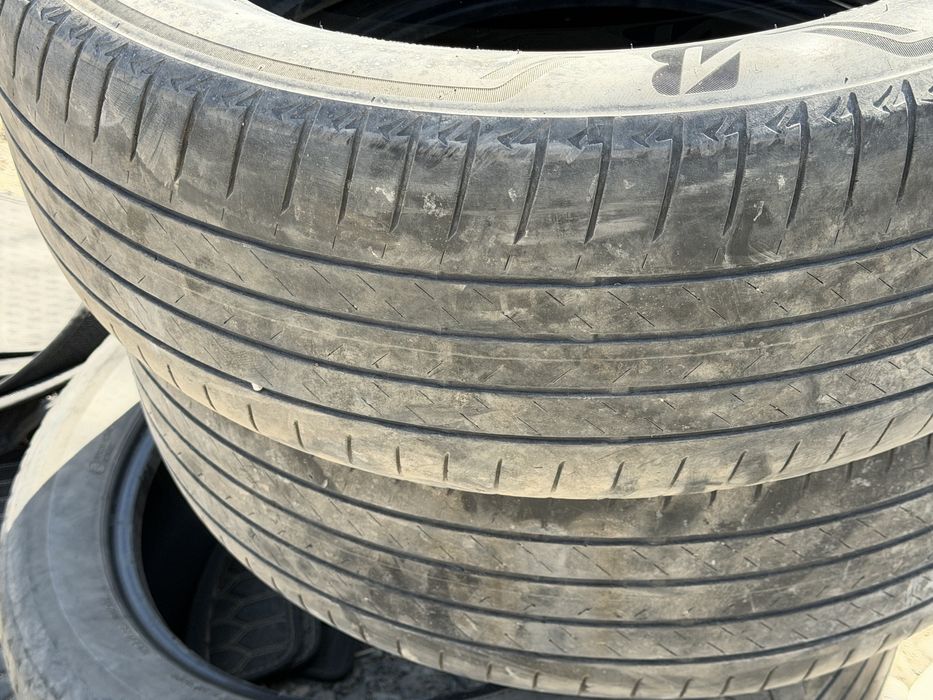 Bridgestone 235/55r19