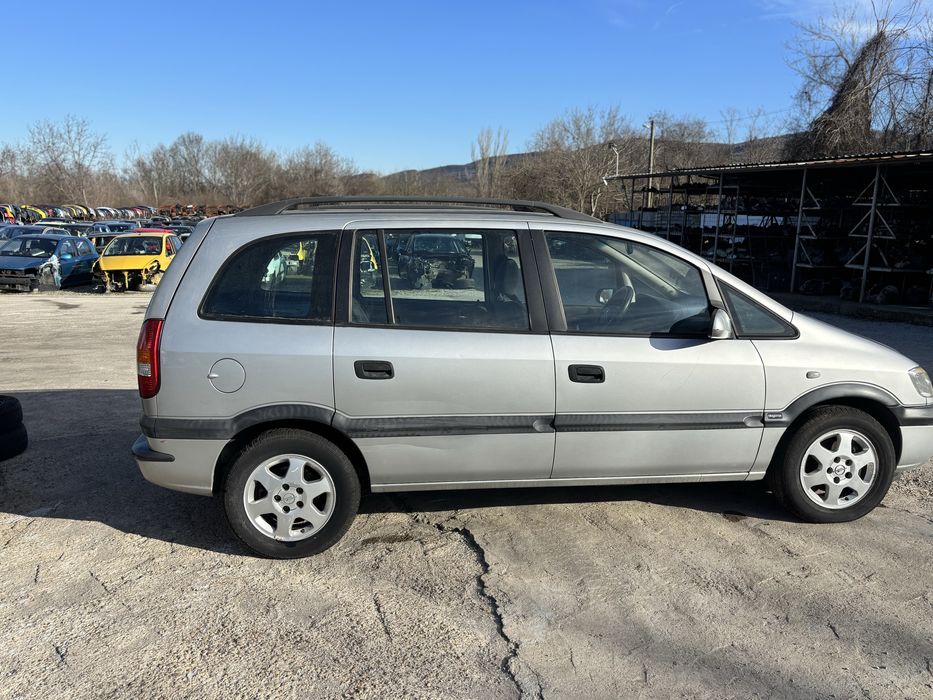 Opel Zafira Опел Зафира 2.0DTH DTL ЧАСТИ