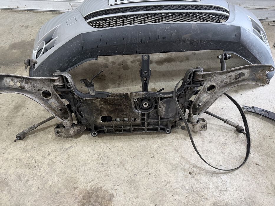 Преден мост Volkswagen Tiguan 2.0TDI