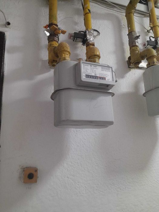 Ma vinde ! Apartament 2 camere semidecomandat _Luica Sector 4 Bucuresti.