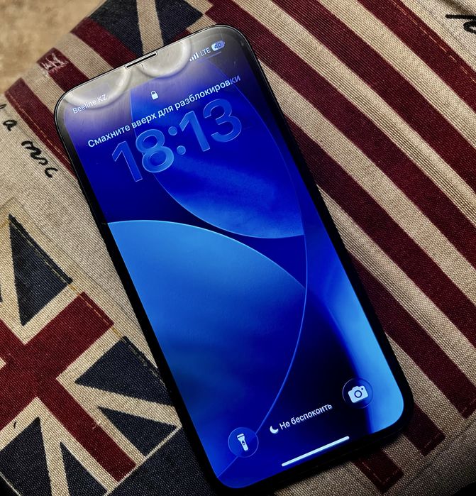 iPhone 13 - Идеальное состояние. Оригинал.