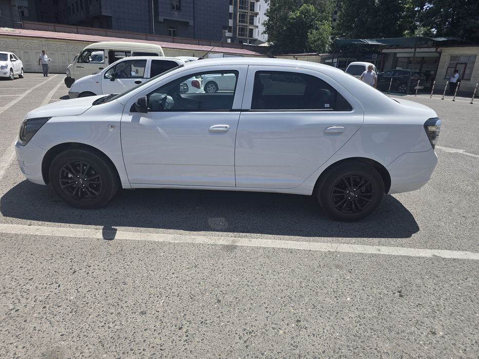 Продаётся шевроле кобалт