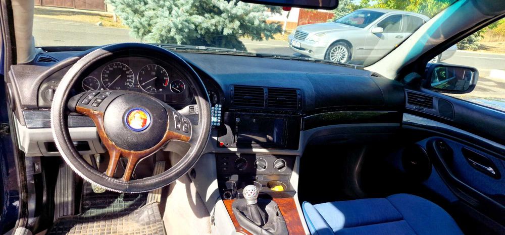 BMW 5 Series 1999 — imagine 3