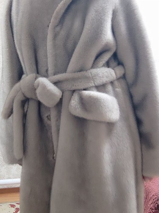 Эко-шуба пепельного цвета