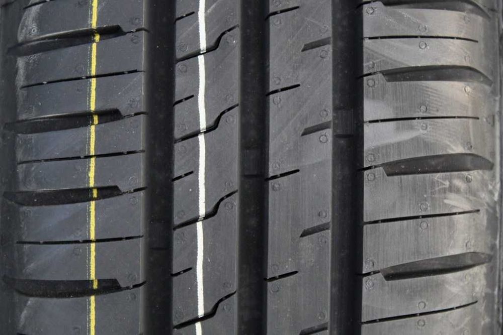 Anvelope vara noi 185/65R15 88H, CEAT