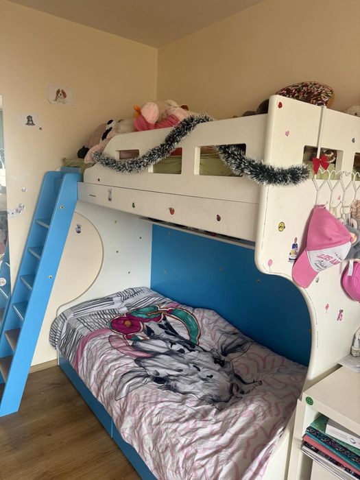 Двуетажно дизайнерско легло