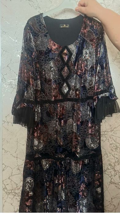 Продам платья Турция