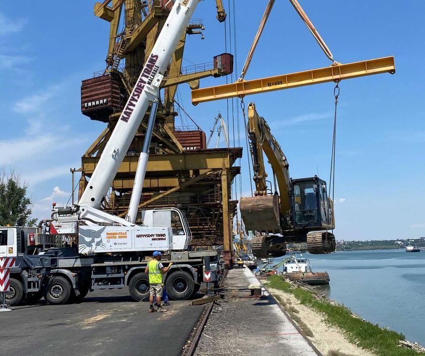 Închirieri macarale 50T și 60T – Galați și împrejurimi | Rapid și profesionist