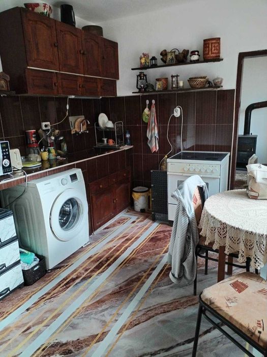 Продава се Къща в с. Кара Михал, Област Разград - 60 кв.м за 510 €/кв.м - Снимка #6