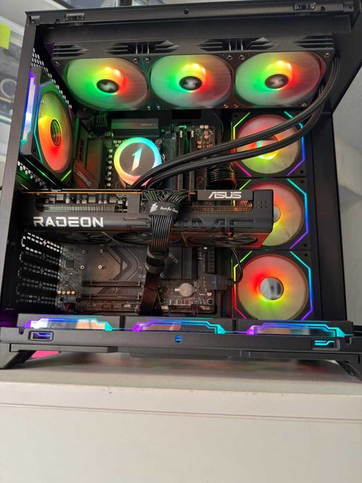 PC Ryzen™7 9800x3d, RAM 32GB,X870, 1TB PCI 5.0,RX 9070XT,TVA,Garantie