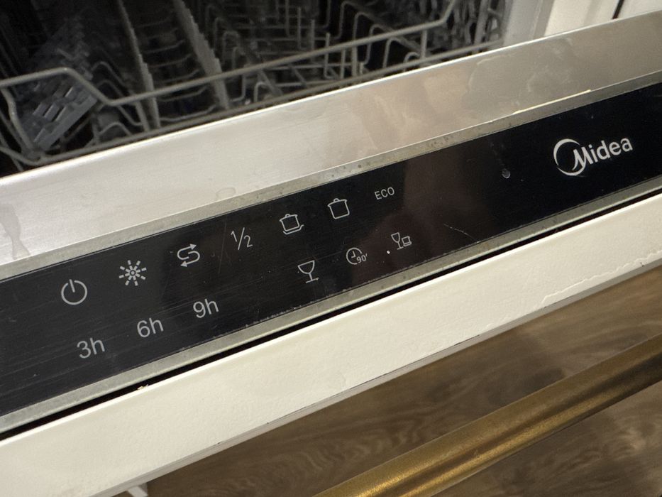 Посудомоечная машина Midea