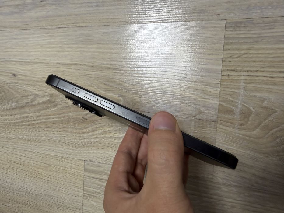 iPhone 15 Pro Max 256GB Aspect 10/10