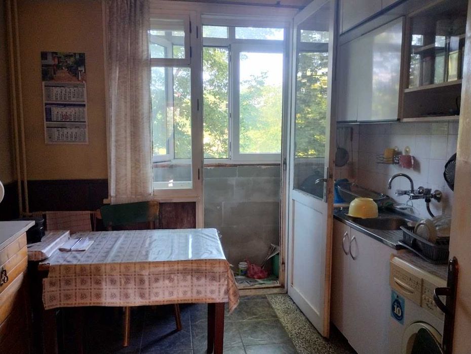 Продава се Тристаен апартамент в София, Красна поляна 2 - 81 кв.м за 2223 €/кв.м - Снимка #4