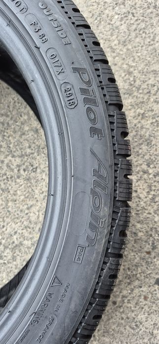 4 anvelope iarna Michelin,fata 245/40/18,spate 265/35/18.Pret/bucata